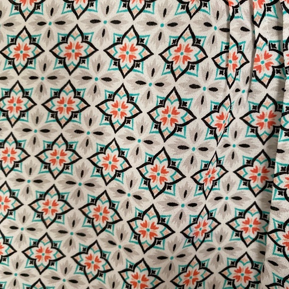 Torrid 3X trapeze flowing breezy top - Picture 5 of 5